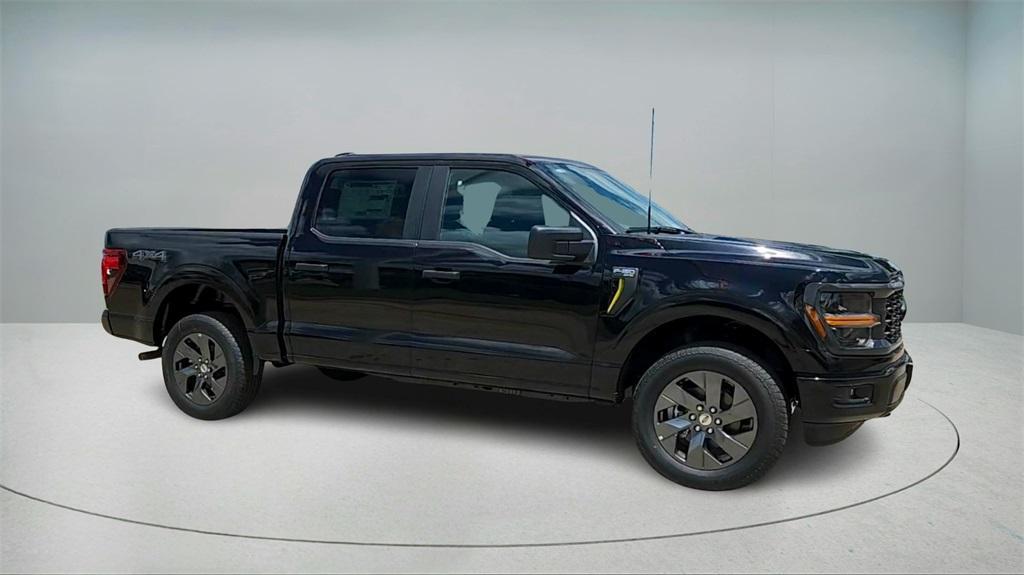 new 2025 Ford F-150 car, priced at $44,352