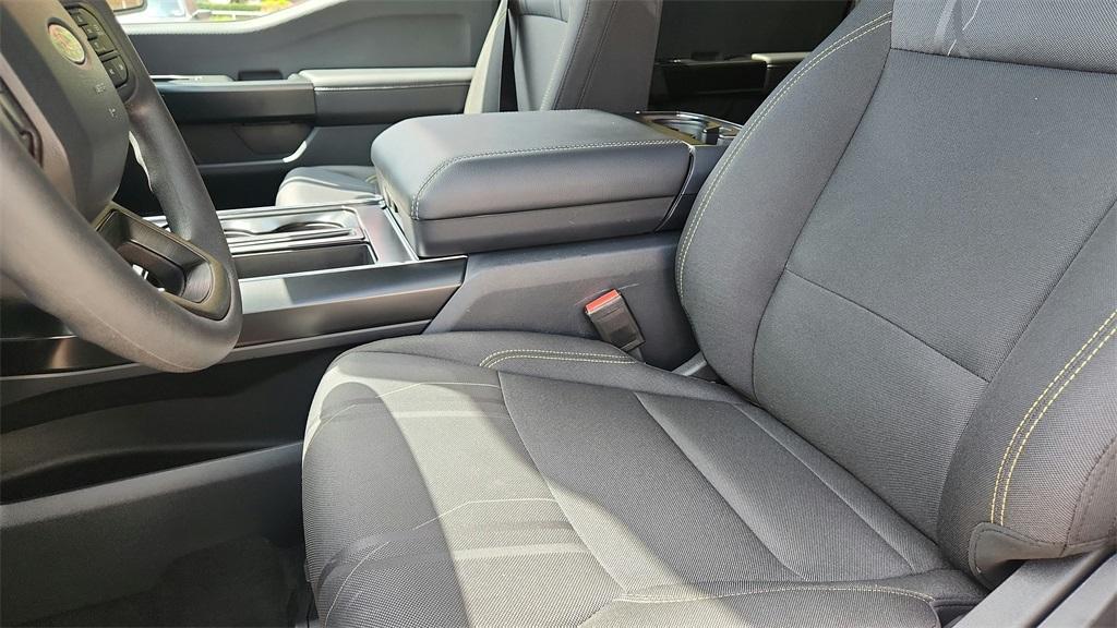 new 2025 Ford F-150 car, priced at $37,658