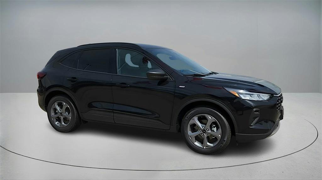new 2025 Ford Escape car, priced at $24,568