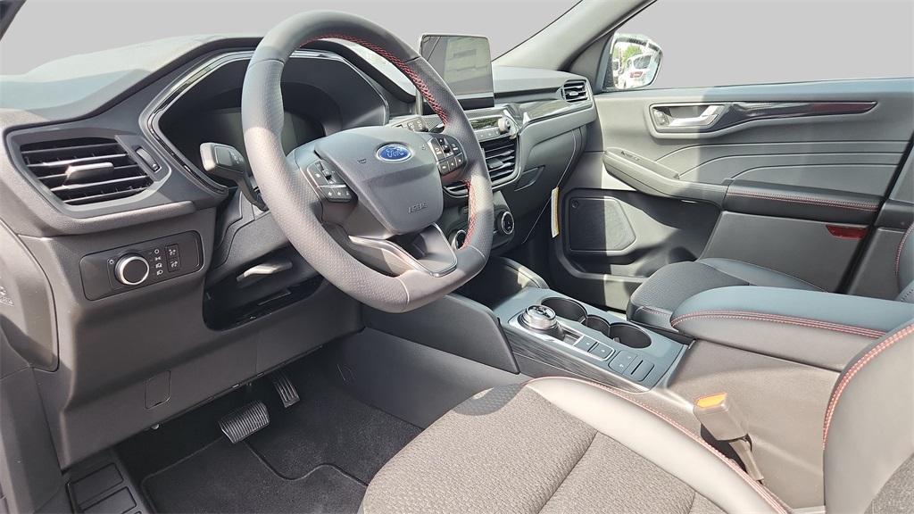 new 2025 Ford Escape car, priced at $24,568