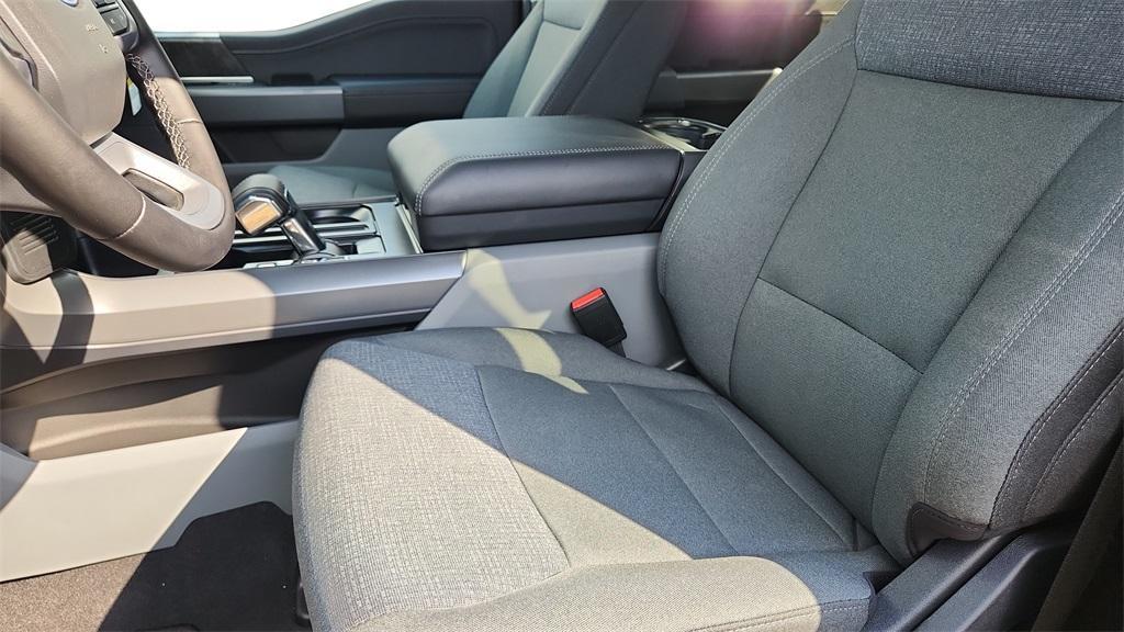 new 2025 Ford F-150 Lightning car, priced at $58,738