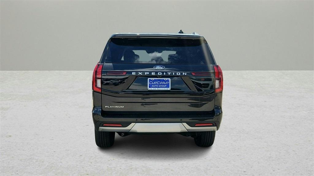 new 2025 Ford Expedition car, priced at $87,834