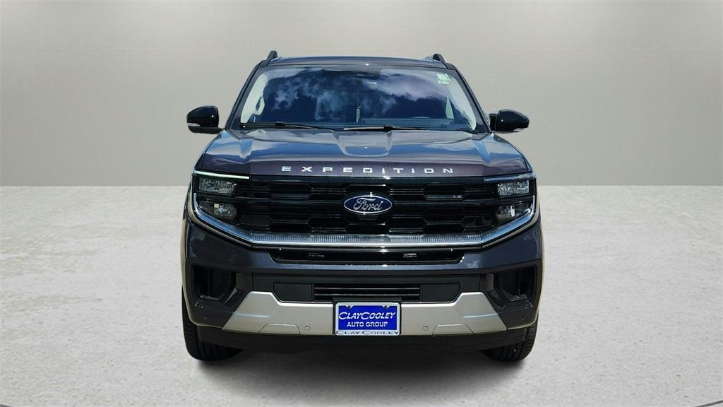 new 2025 Ford Expedition car, priced at $87,834