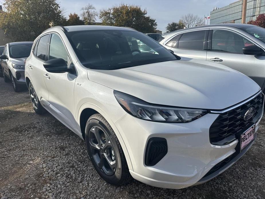 new 2024 Ford Escape car, priced at $25,153