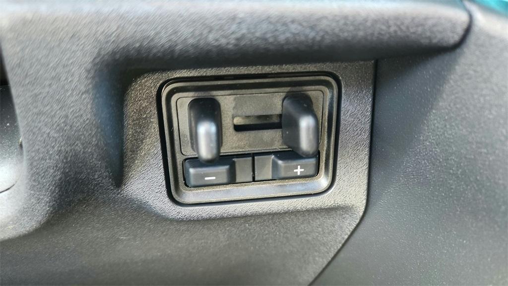 new 2025 Ford Expedition Max car, priced at $80,196