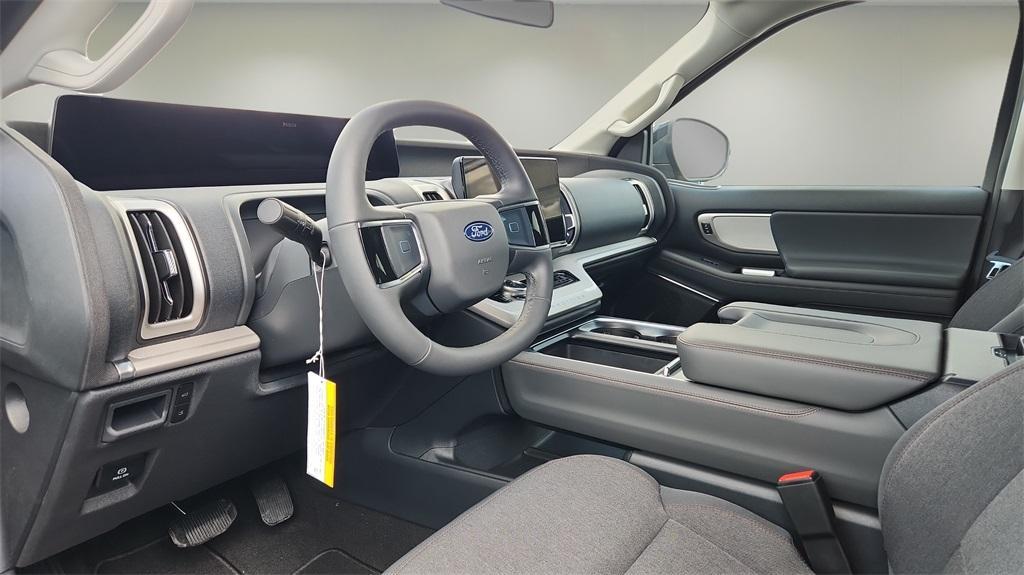 new 2025 Ford Expedition Max car, priced at $64,694