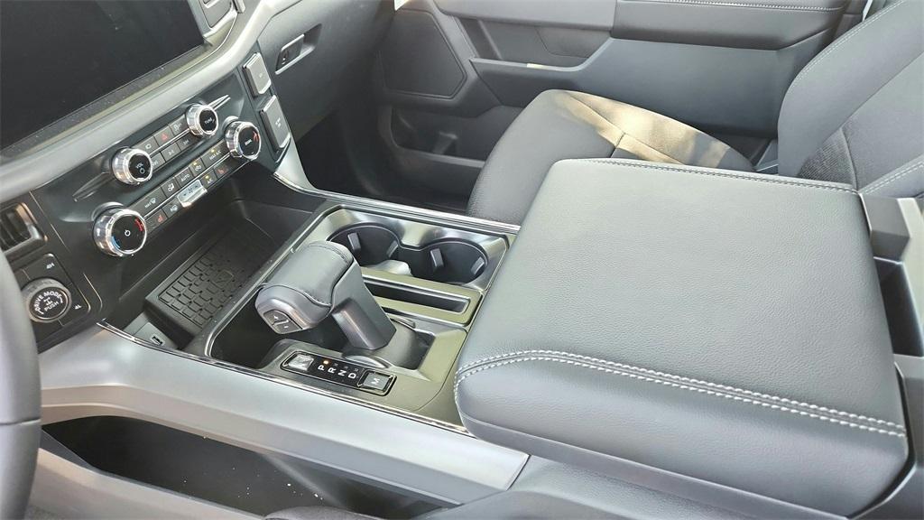 new 2025 Ford F-150 car, priced at $54,641