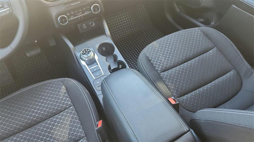 new 2025 Ford Escape car, priced at $28,656