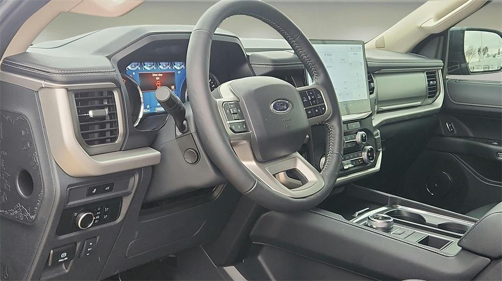 new 2024 Ford Expedition car, priced at $50,703