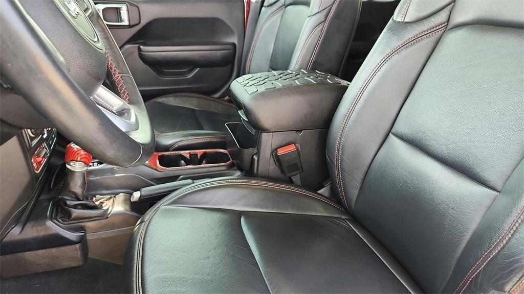 used 2021 Jeep Wrangler Unlimited car, priced at $36,000