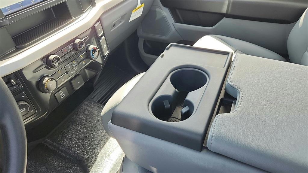 new 2025 Ford F-250 car, priced at $58,336