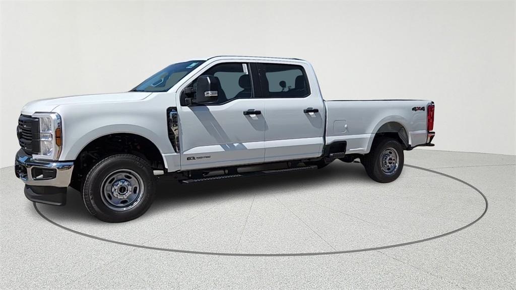 new 2025 Ford F-250 car, priced at $58,336