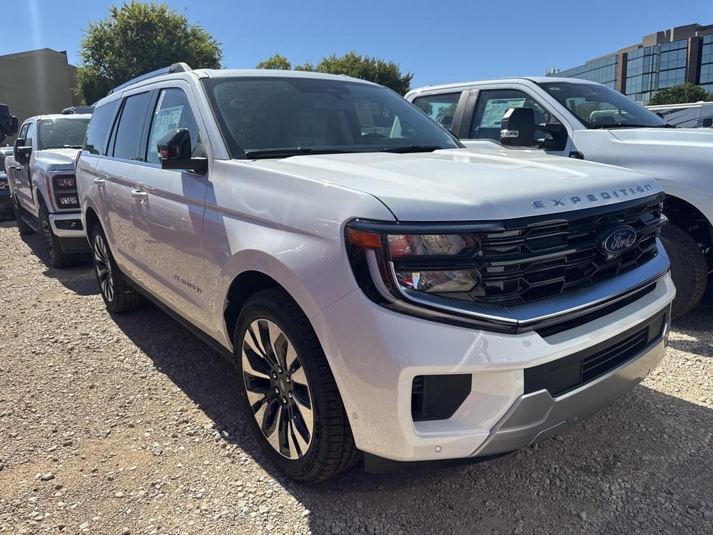 new 2025 Ford Expedition car, priced at $78,773
