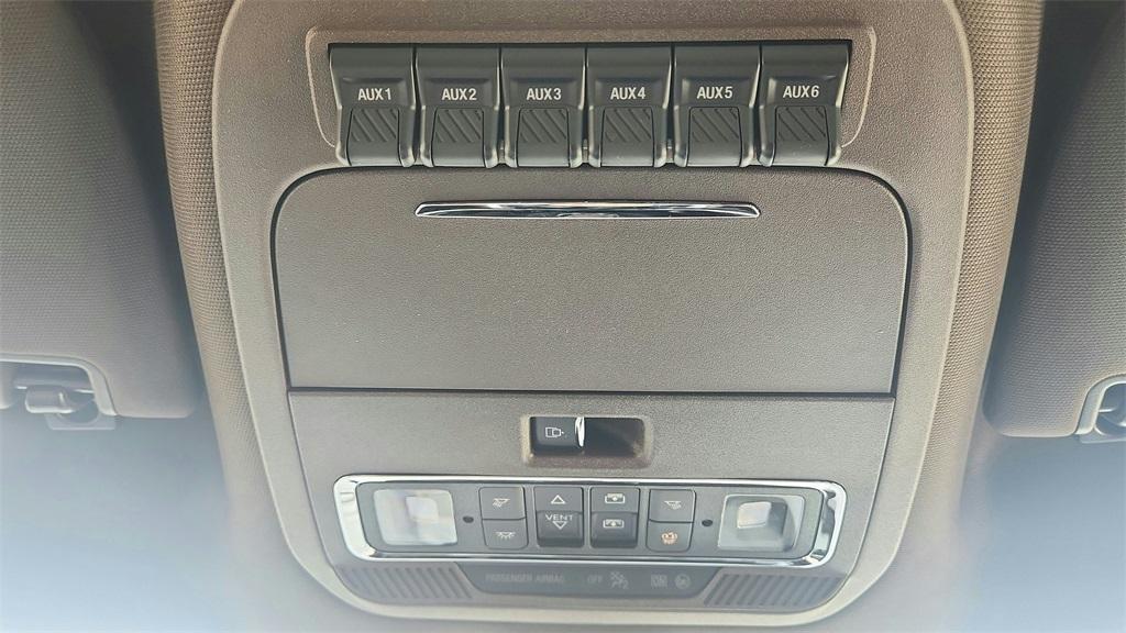 new 2025 Ford F-250 car, priced at $81,481