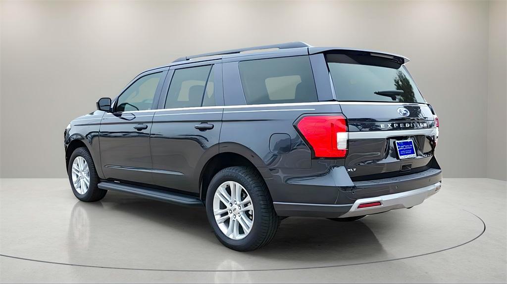 new 2024 Ford Expedition car, priced at $54,000