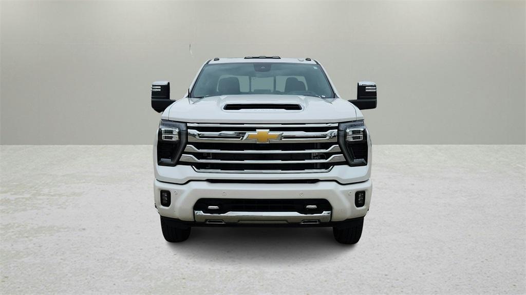 used 2025 Chevrolet Silverado 3500 car, priced at $84,500