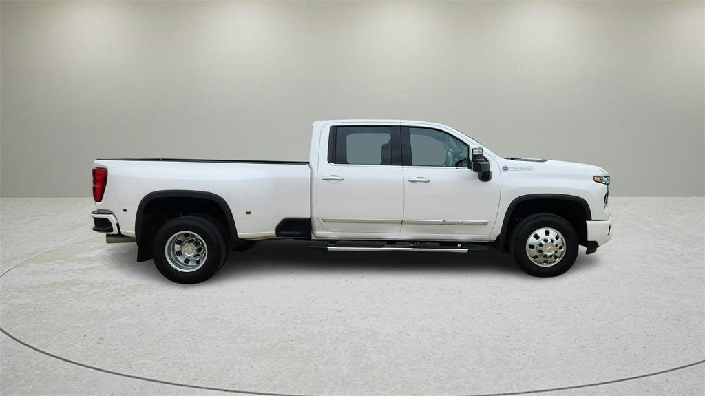 used 2025 Chevrolet Silverado 3500 car, priced at $84,500