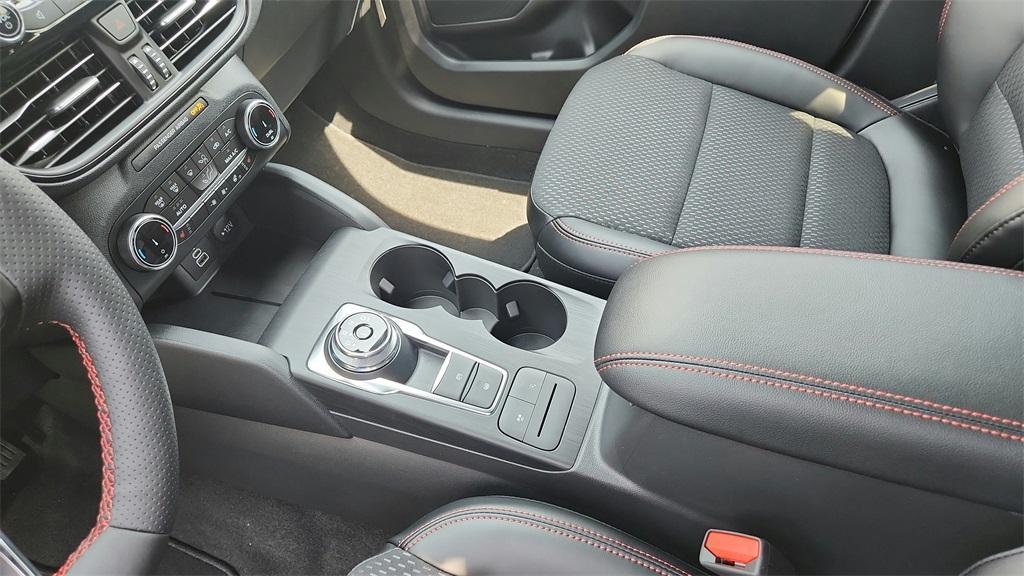 new 2025 Ford Escape car, priced at $26,298
