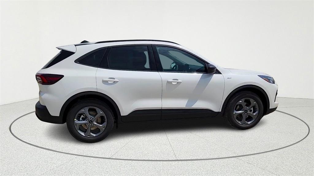 new 2025 Ford Escape car, priced at $26,298