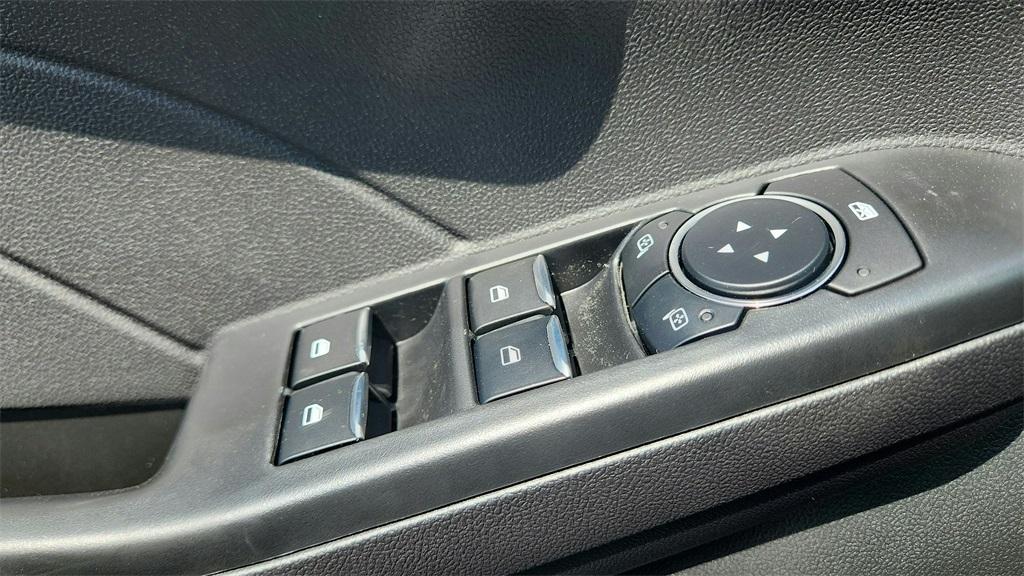 new 2025 Ford Escape car, priced at $26,298