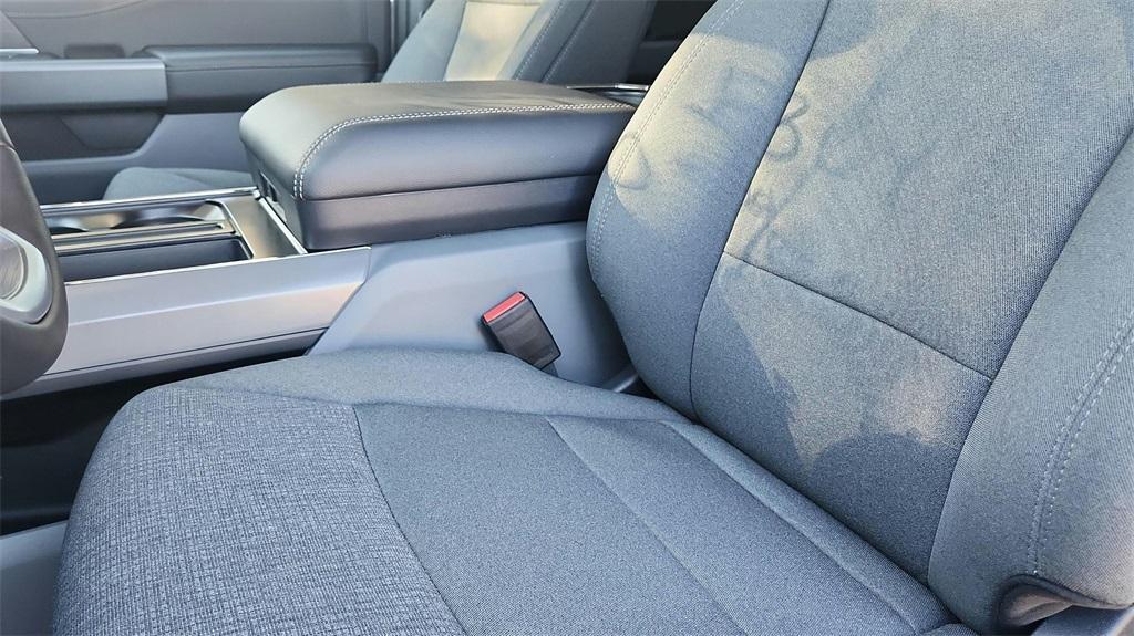 new 2024 Ford F-150 car, priced at $43,896