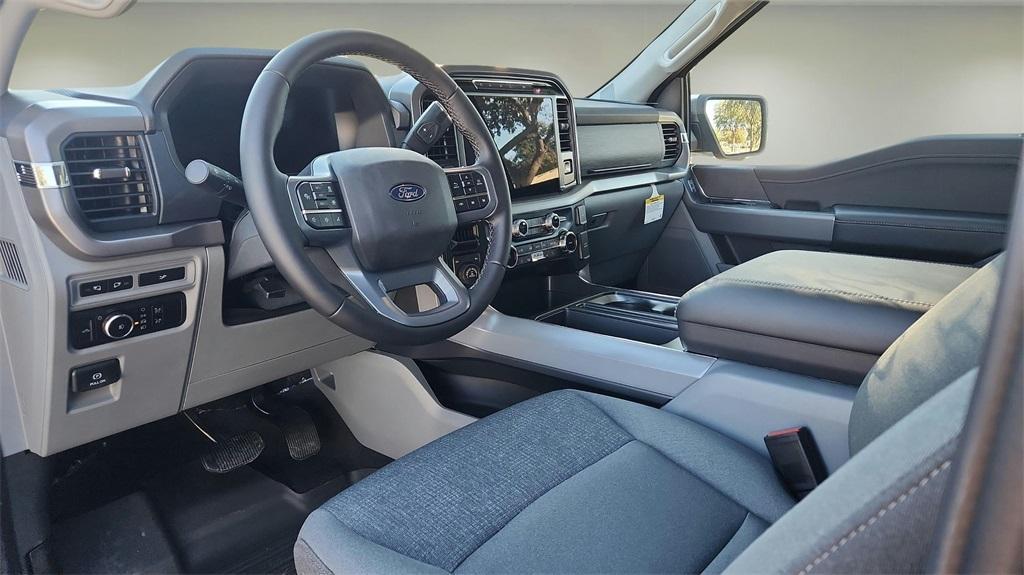 new 2024 Ford F-150 car, priced at $43,896
