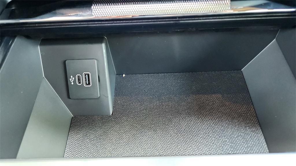 new 2025 Ford F-150 car, priced at $60,996