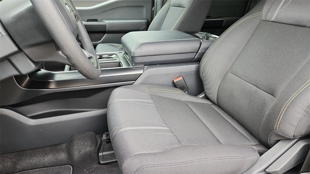 new 2025 Ford F-150 car, priced at $38,658
