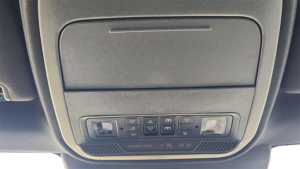 new 2025 Ford Expedition Max car, priced at $79,261