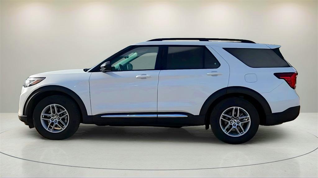 new 2025 Ford Explorer car, priced at $34,408