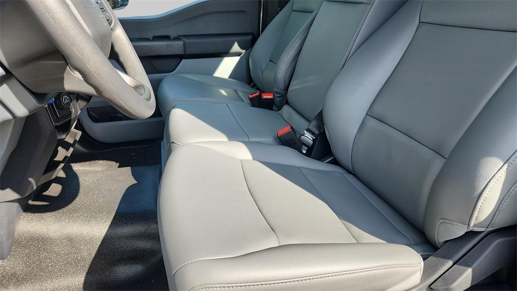 new 2025 Ford F-250 car, priced at $51,171