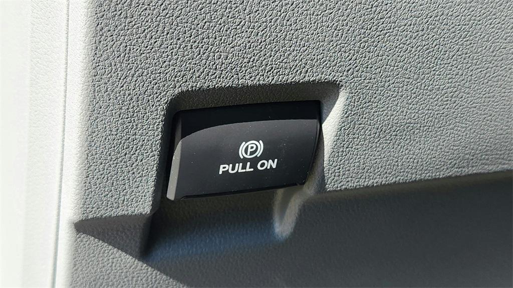 new 2025 Ford F-250 car, priced at $51,171