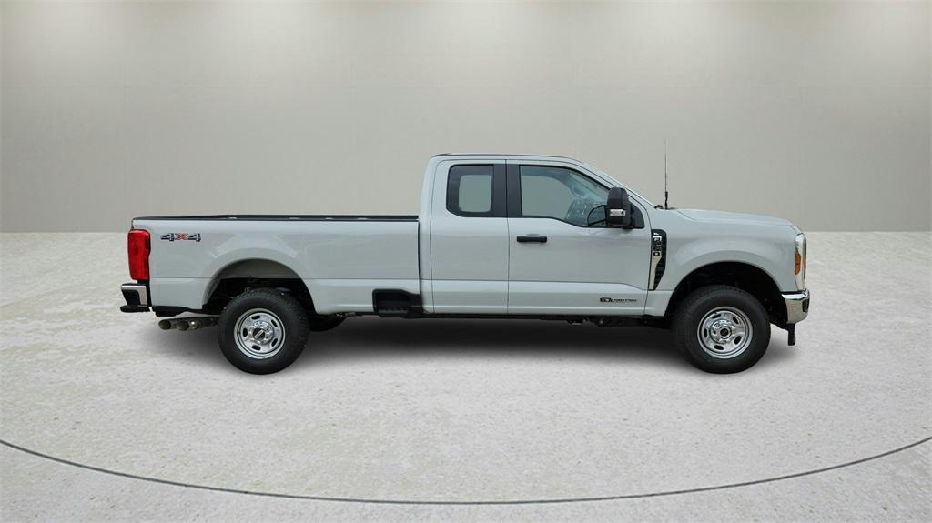 new 2025 Ford F-250 car, priced at $57,594