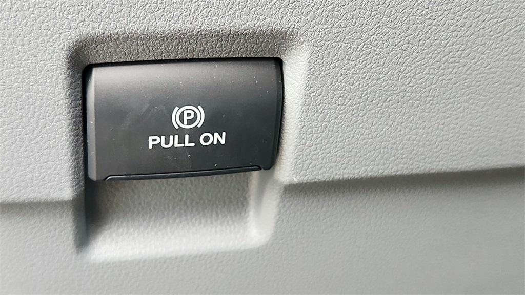 new 2025 Ford F-250 car, priced at $57,594