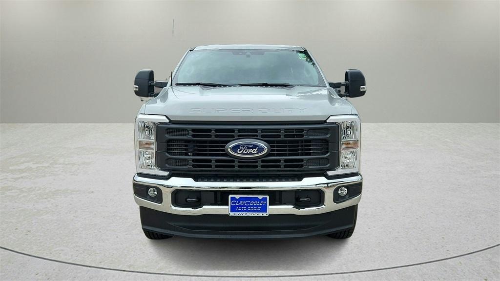 new 2025 Ford F-250 car, priced at $57,594