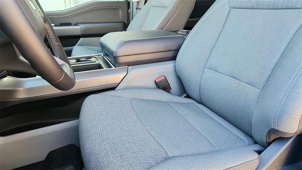 new 2025 Ford F-150 car, priced at $54,524