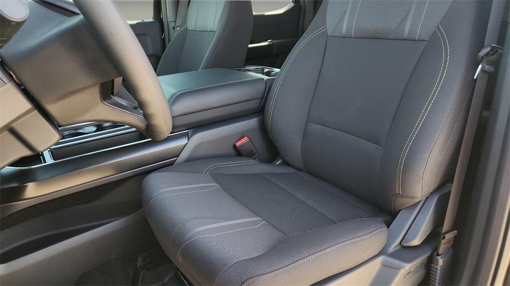 new 2025 Ford F-150 car, priced at $48,078