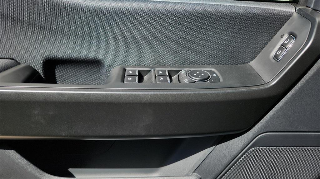 new 2025 Ford F-150 car, priced at $48,078