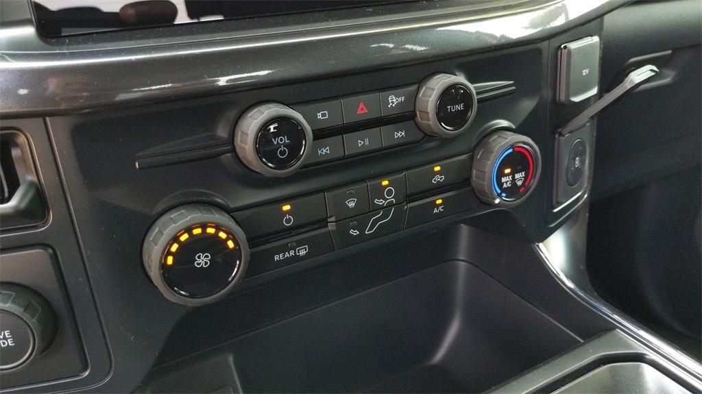 new 2025 Ford F-150 car, priced at $38,927