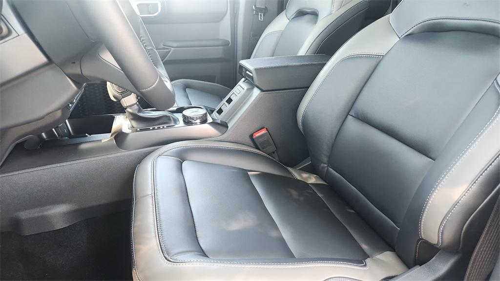new 2025 Ford Bronco car, priced at $48,248