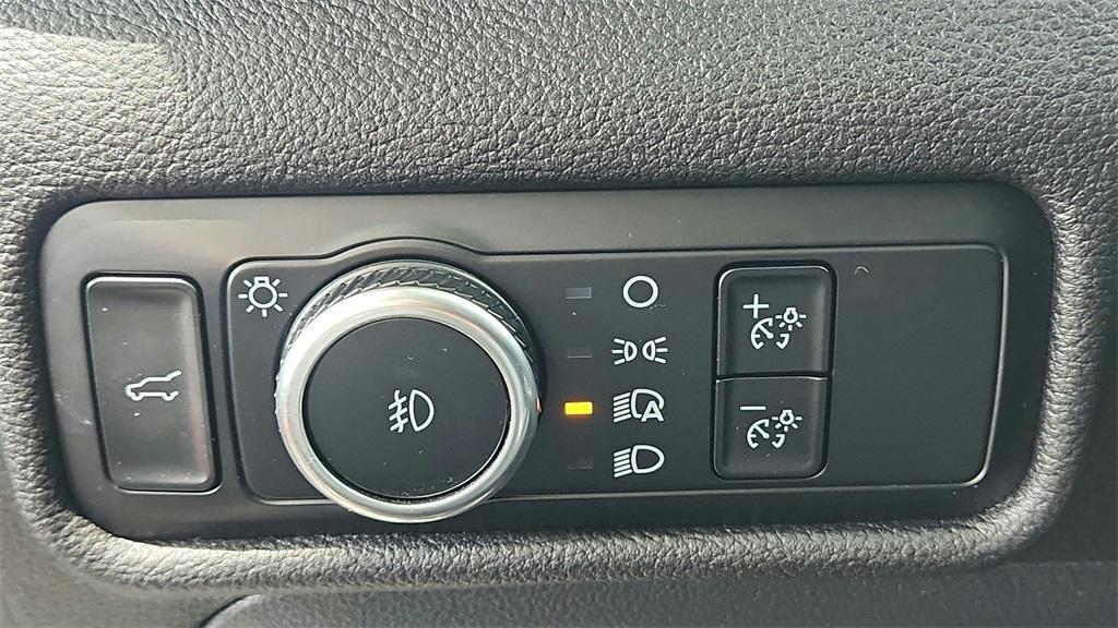 used 2023 Ford Explorer car, priced at $32,000