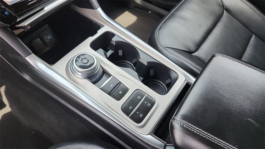 used 2021 Ford Explorer car, priced at $25,000