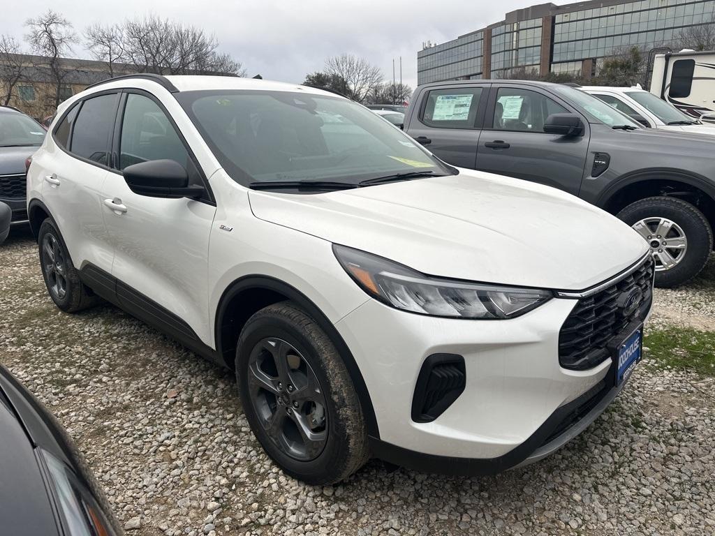 new 2025 Ford Escape car, priced at $30,833