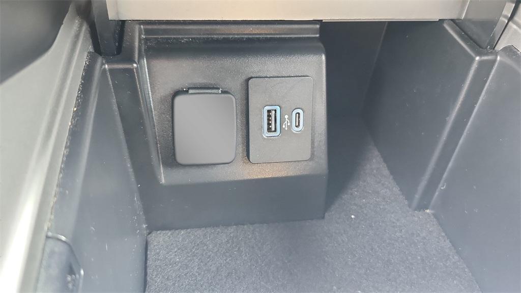 used 2023 Ford Explorer car, priced at $29,000