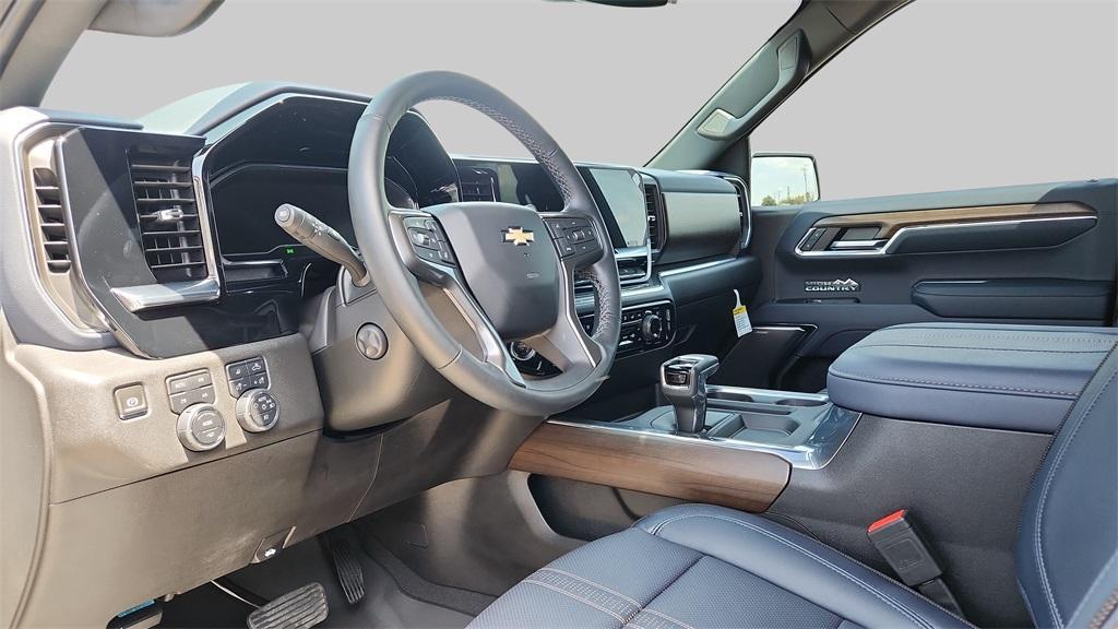 used 2024 Chevrolet Silverado 1500 car, priced at $58,000