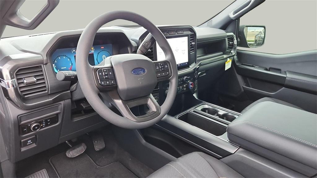 new 2024 Ford F-150 car, priced at $39,491