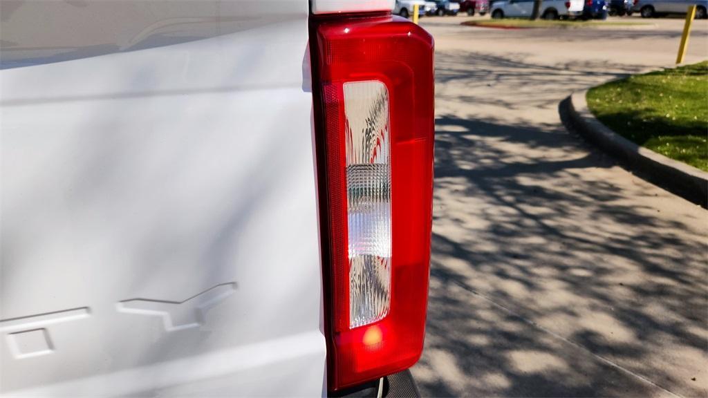 new 2024 Ford F-250 car, priced at $39,718