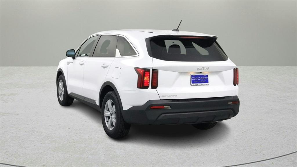 used 2023 Kia Sorento car, priced at $27,000
