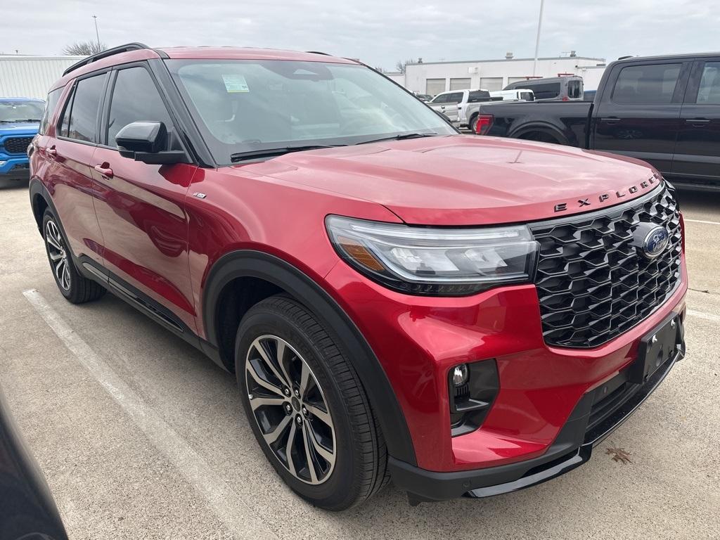 new 2025 Ford Explorer car, priced at $42,911