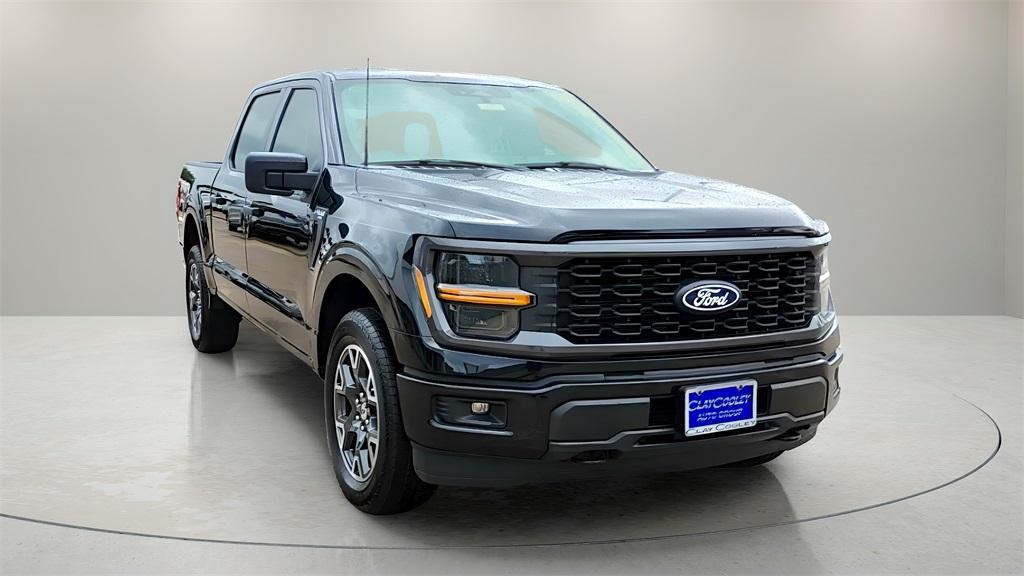 new 2024 Ford F-150 car, priced at $40,378